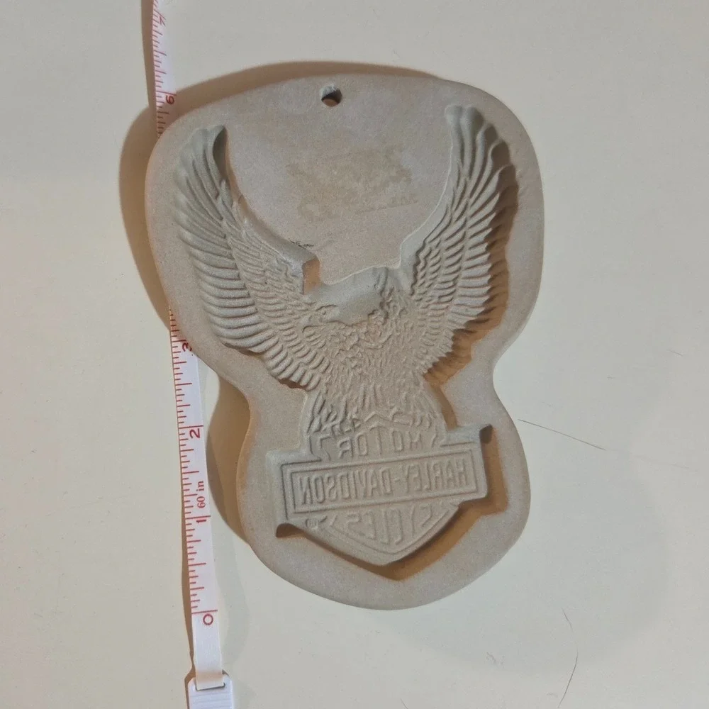 Vintage 1992 Harley Davidson Eagle Bar & Shield Stoneware Cookie Mold USA Made